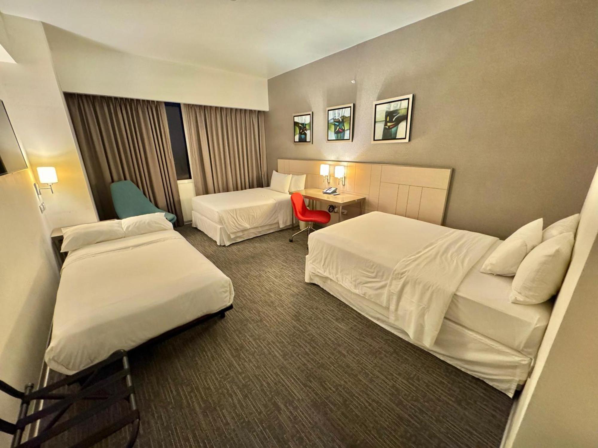 Hotel Bth Rebel Tacna Extérieur photo